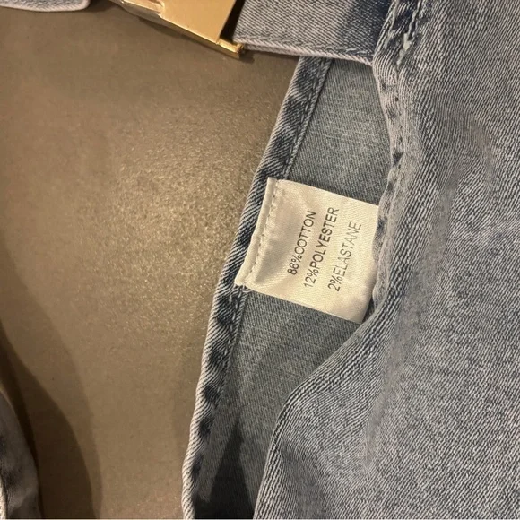 Micas Denim Wide Shoulder Sleeveless Hi Neck Top Size Small NWT! - Picture 6 of 9